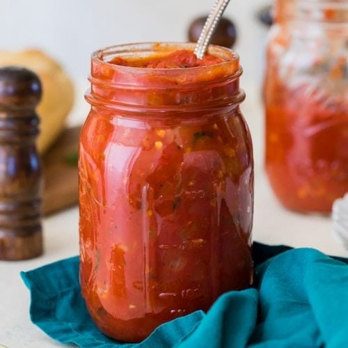 Marinara sauce in mason jar