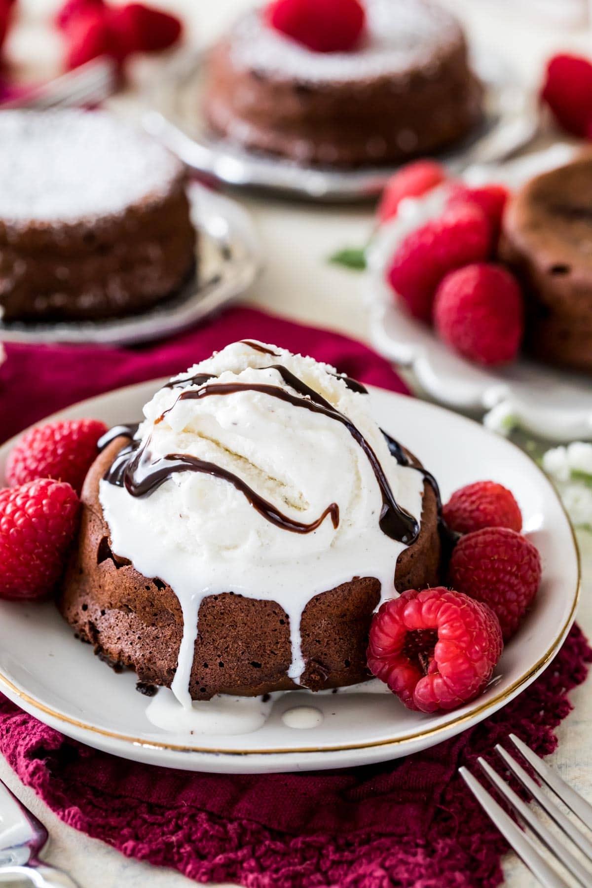 chocolate lava cakes topped with ice cream